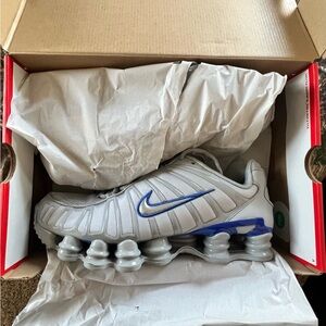 Nike Shox